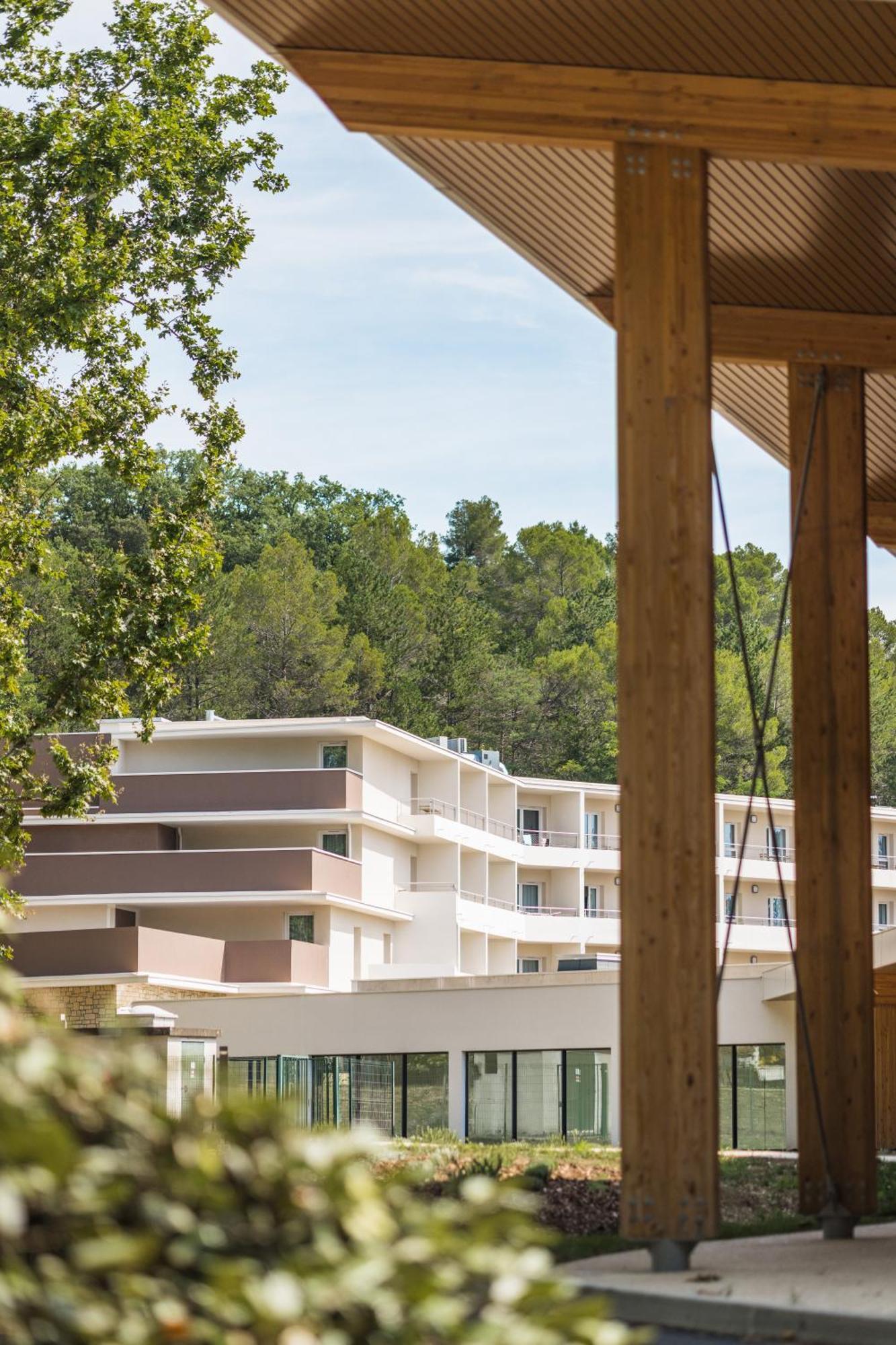 Hotel Des Thermes Des Fumades Allegre Les Fumades Exterior photo